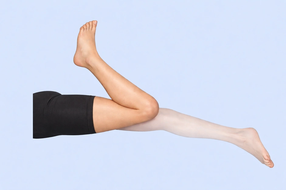 Выполнение сгибания ноги в колене